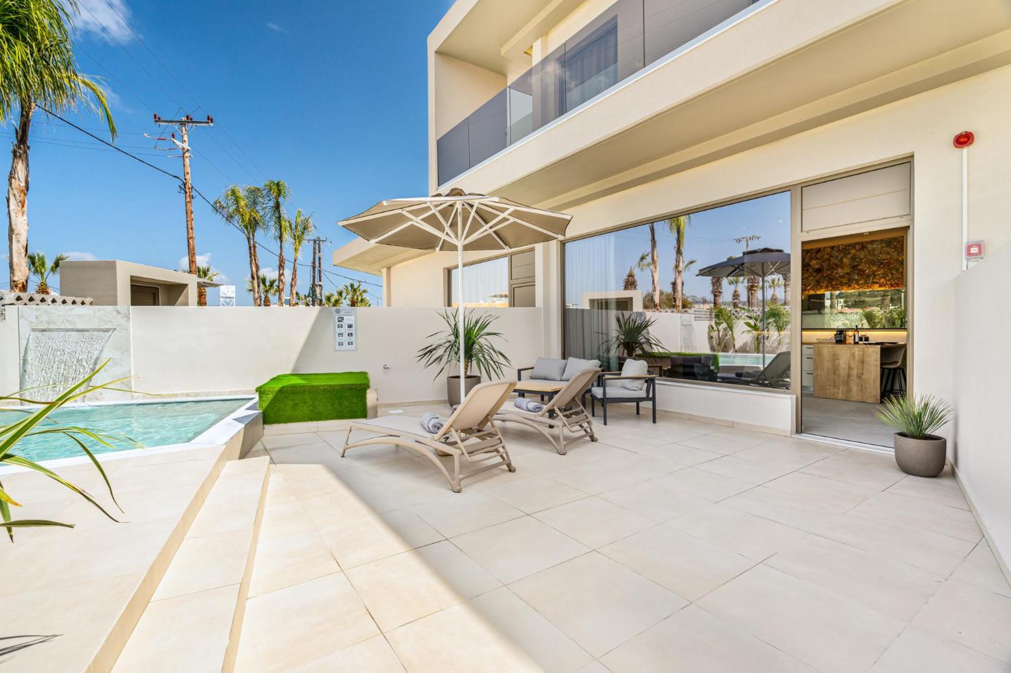 Pathos Seaside Suites Faliraki Quarto foto